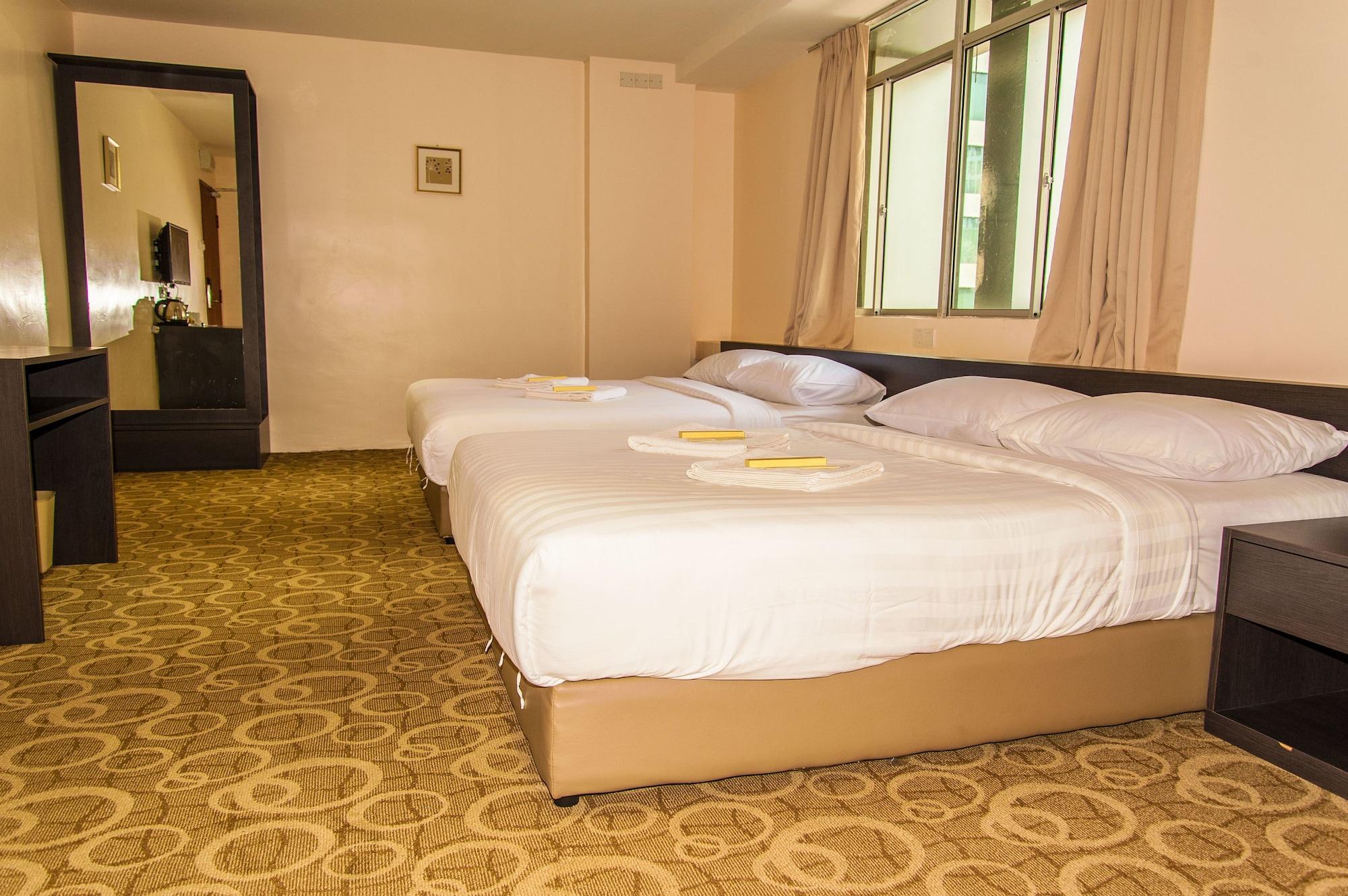 Hotel 11 Кота-Кінабалу Екстер'єр фото