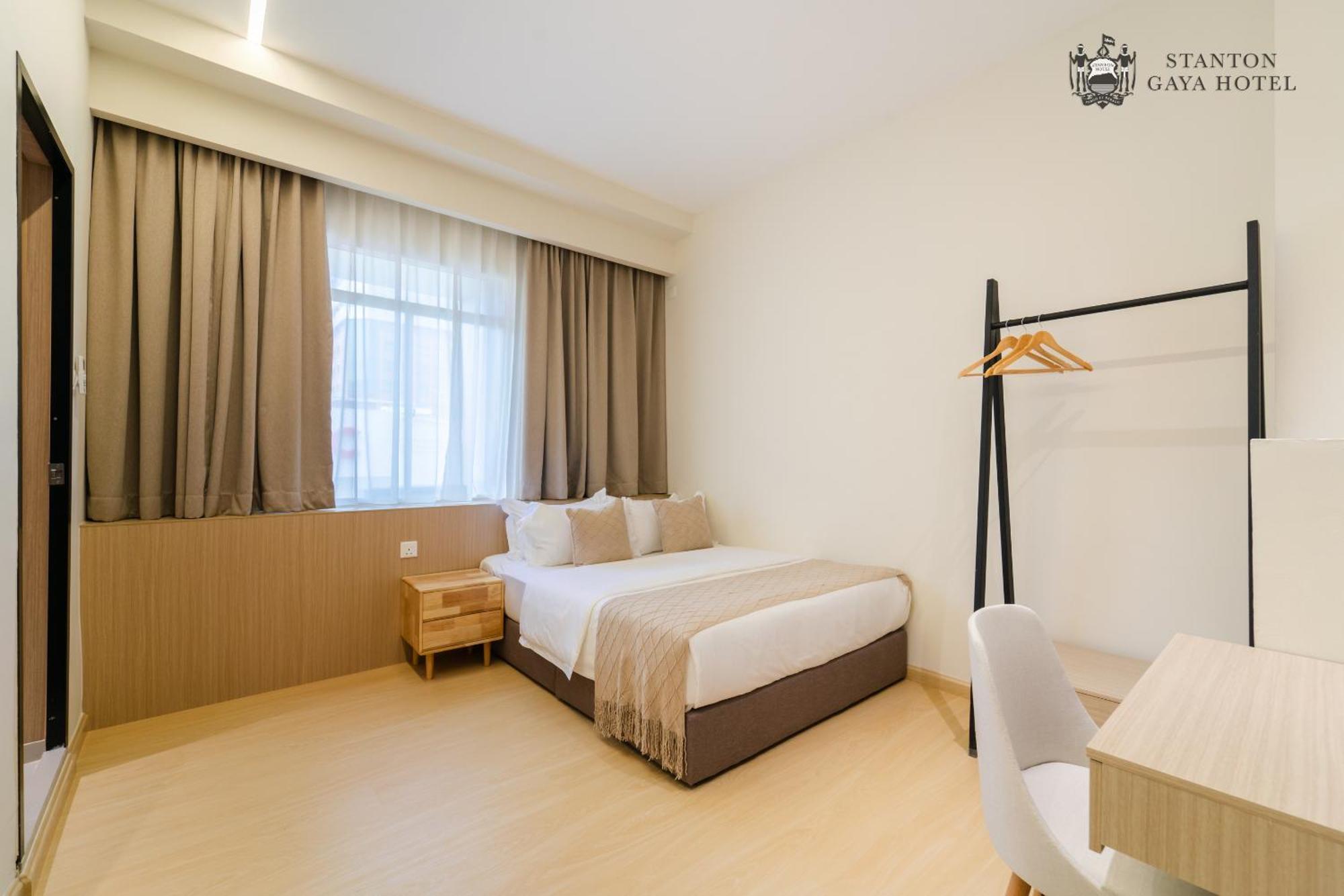 Stanton Gaya Hotel Кота-Кінабалу Екстер'єр фото